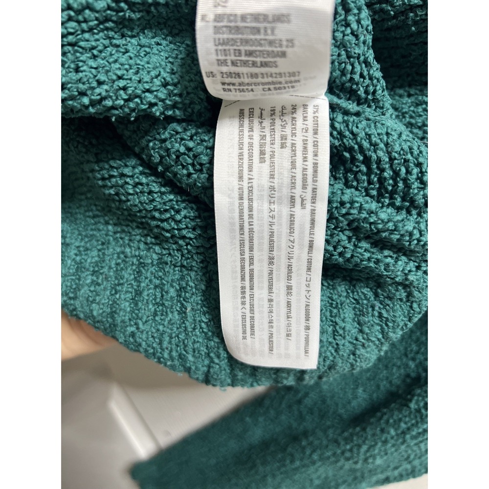 Abercrombie Kids Size 13/14 Girls Long Sleeve Sweater Green with white and pink - Picture 3 of 11